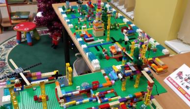Lego miestelio statybos